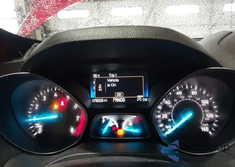 2018 Ford Escape Titanium из США, поврежденный, VIN 1FMCU9J99JUC80140